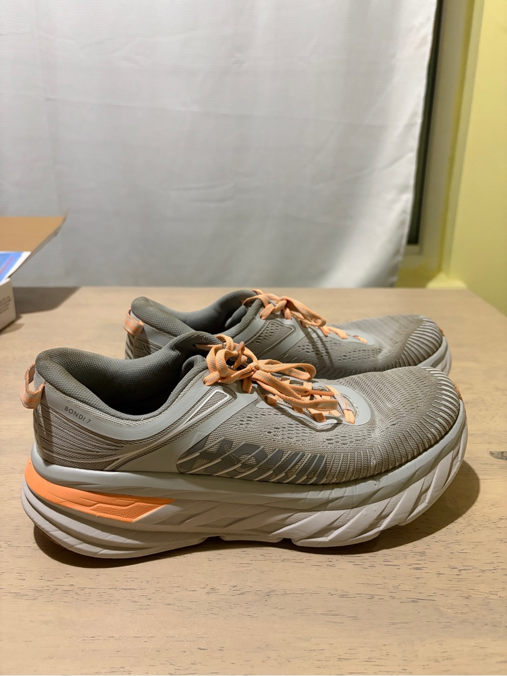 Hoka Bondi 7 Women's Running Shoe in Gray and Peach